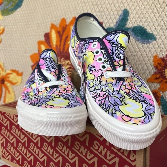 Vans Authentic 44 Dx
(Anahmfcty)Prsngtogvggspt
VNOA54F29GR
WMNS sneakers - Picture 7 of 16